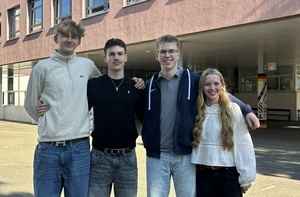 SchülersprecherInnen 2024/25 SchülersprecherInnen 2024/25